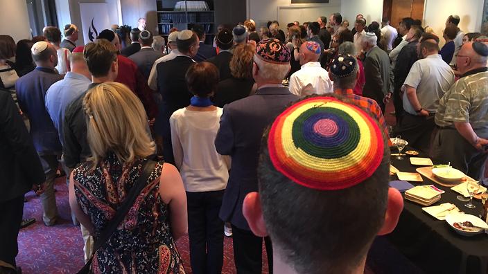 worshippers at the Pride Shabbat in Temple Beth Israel