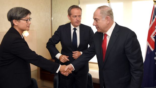 Penny Wong shaking hands with Prime Minister Netanyahu as Bill Shorten looks on
