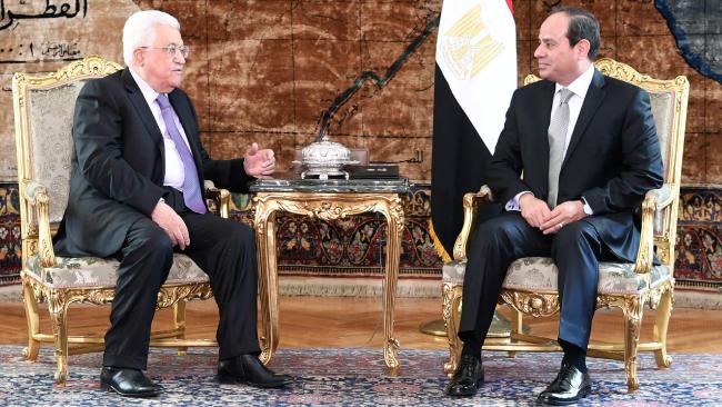 Abbas and Sissi sitting in official meeting