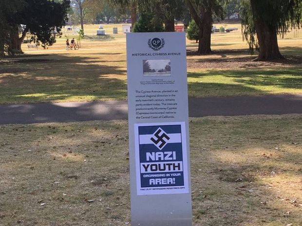 neo-nazi sign in toowoomba