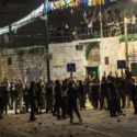 Arabs and Jews come to blows in Lod, Israel